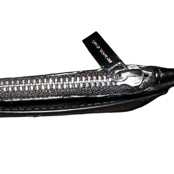 Men’s- Michael Kors- Black Logo Slim Wallet- EUC - Picture 2 of 2